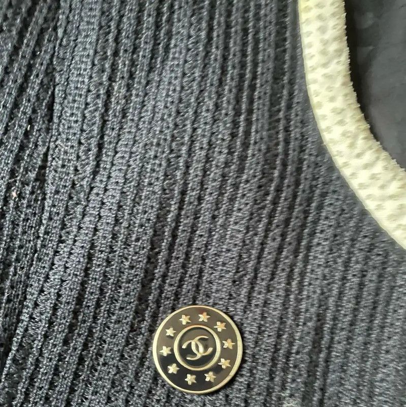 Chanel Chanel Black Women's Jacket with White Trim 0089 Size M / US 6-8 / IT 42-44 - 4 Thumbnail