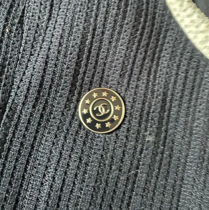 Chanel Chanel Black Women's Jacket with White Trim 0089 Size M / US 6-8 / IT 42-44 - 7 Thumbnail