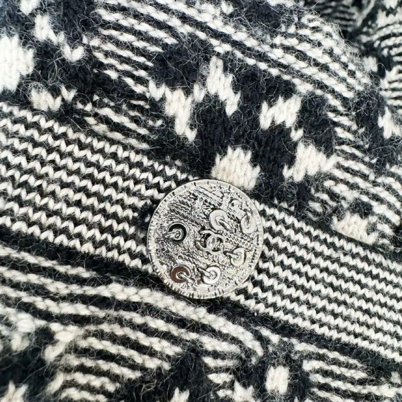 Chanel Chanel Gray Long Sleeve Sweater for Women 0089 Size M / US 6-8 / IT 42-44 - 5 Thumbnail