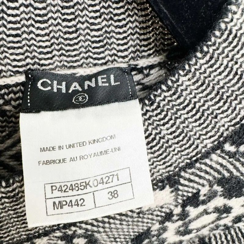 Chanel Chanel Gray Long Sleeve Sweater for Women 0089 Size M / US 6-8 / IT 42-44 - 3 Thumbnail