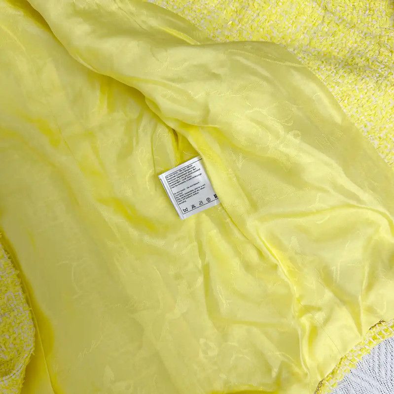 Chanel Chanel Yellow Tweed Short Sleeve Cardigan 0089 Size S / US 4 / IT 40 - 5 Thumbnail