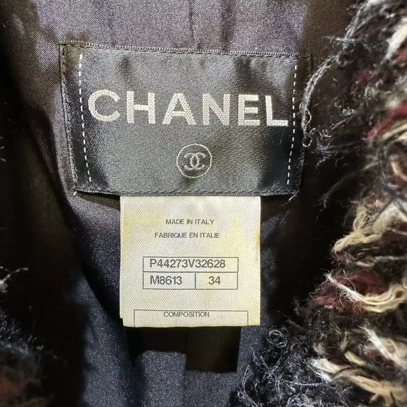 Chanel Chanel Gray Wool Boucle Cardigan 0089 Size S / US 4 / IT 40 - 5 Thumbnail