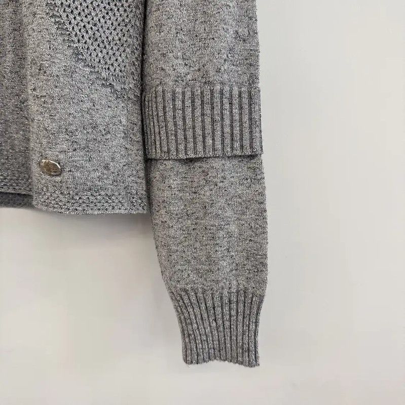 Chanel Chanel Gray Long Sleeve Pullover Sweater 0089 Size S / US 4 / IT 40 - 7 Thumbnail