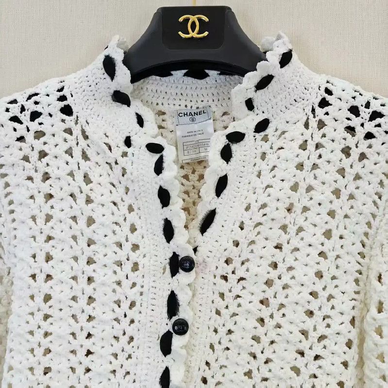 Chanel Chanel White Knitted Long Sleeve Cardigan 0089 Size S / US 4 / IT 40 - 3 Thumbnail