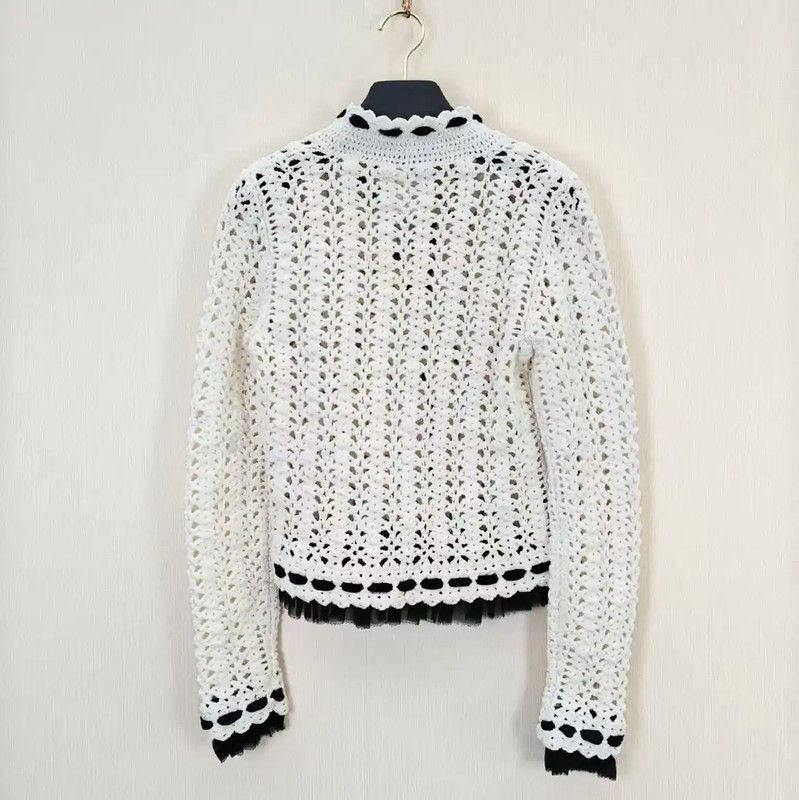 Chanel Chanel White Knitted Long Sleeve Cardigan 0089 Size S / US 4 / IT 40 - 2 Thumbnail