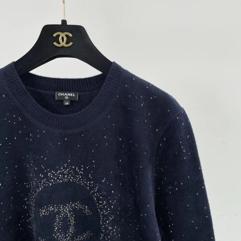 Chanel Chanel Long Sleeve Logo Sweatshirt for Women 0089 Size M / US 6-8 / IT 42-44 - 3 Thumbnail