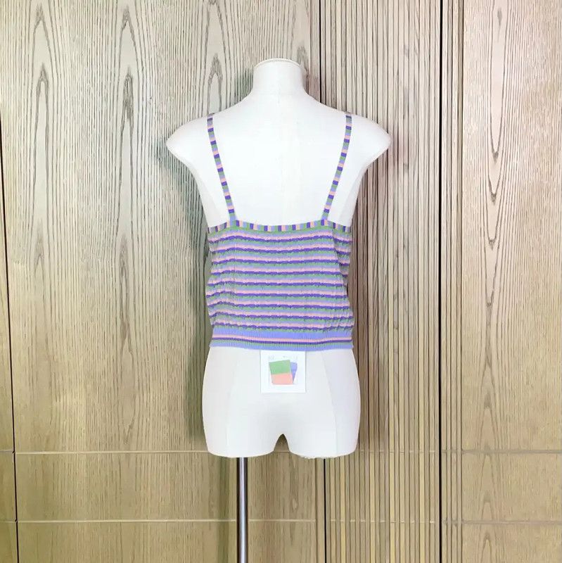 Chanel Chanel Lavender Cashmere Sleeveless Cropped Top 0089 Size S / US 4 / IT 40 - 3 Thumbnail