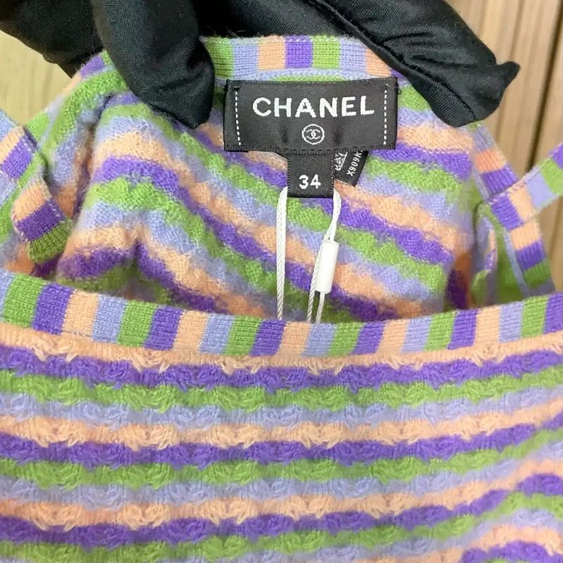 Chanel Chanel Lavender Cashmere Sleeveless Cropped Top 0089 Size S / US 4 / IT 40 - 8 Thumbnail