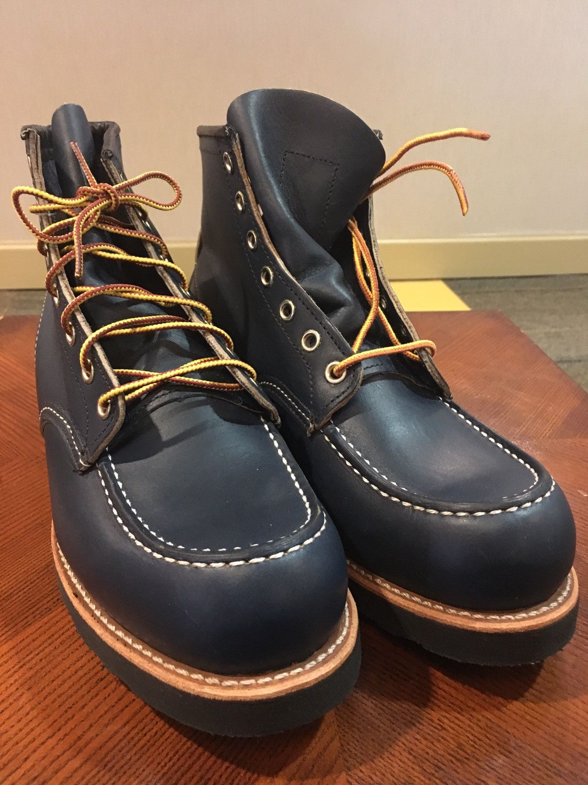 Red Wing Red Wing Heritage 6” Moc Toe #8853 Indigo Portage -Size