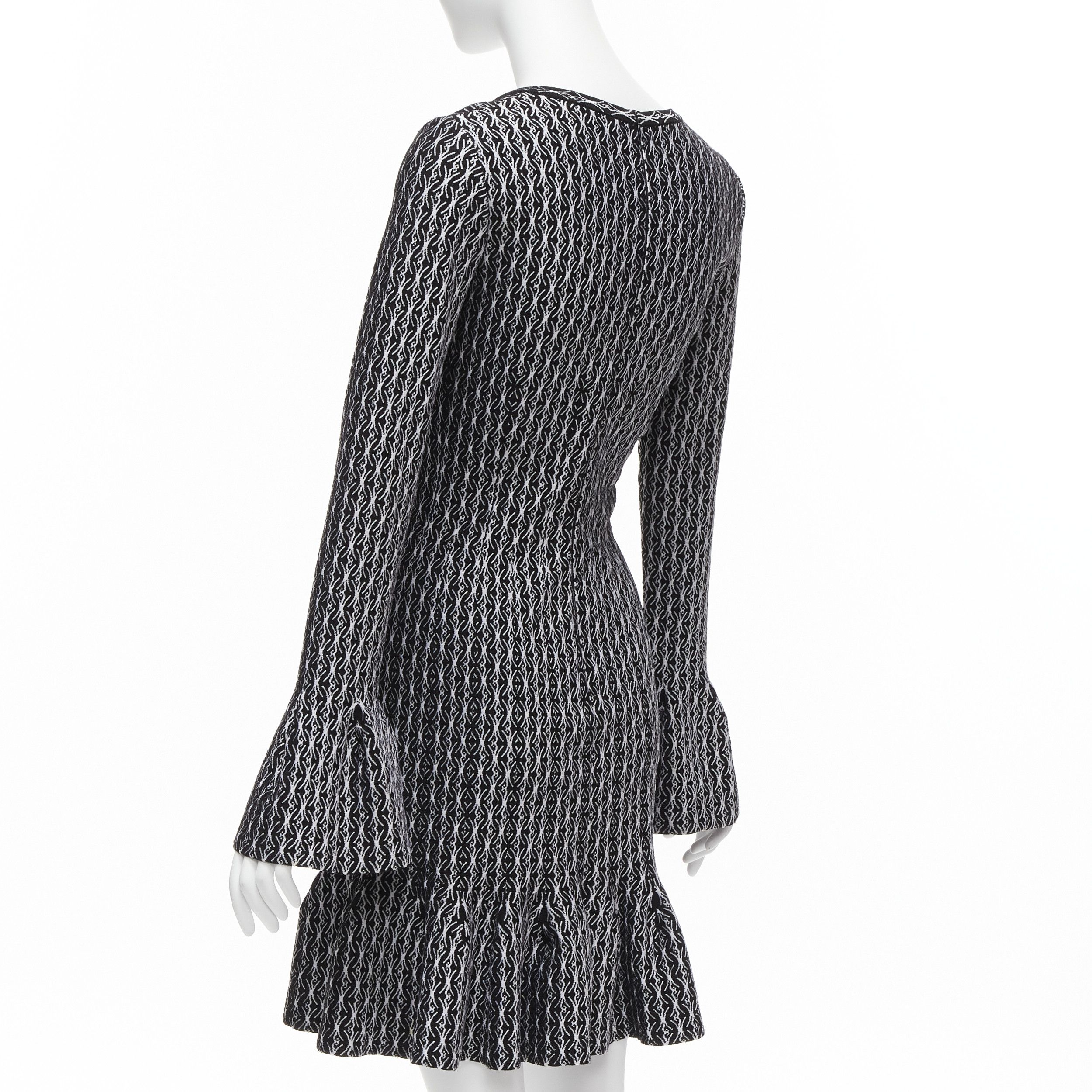 Alaia new ALAIA black white wool jacquard square neck flared hem cocktail dress FR38 M Size M / US 6-8 / IT 42-44 - 6 Thumbnail