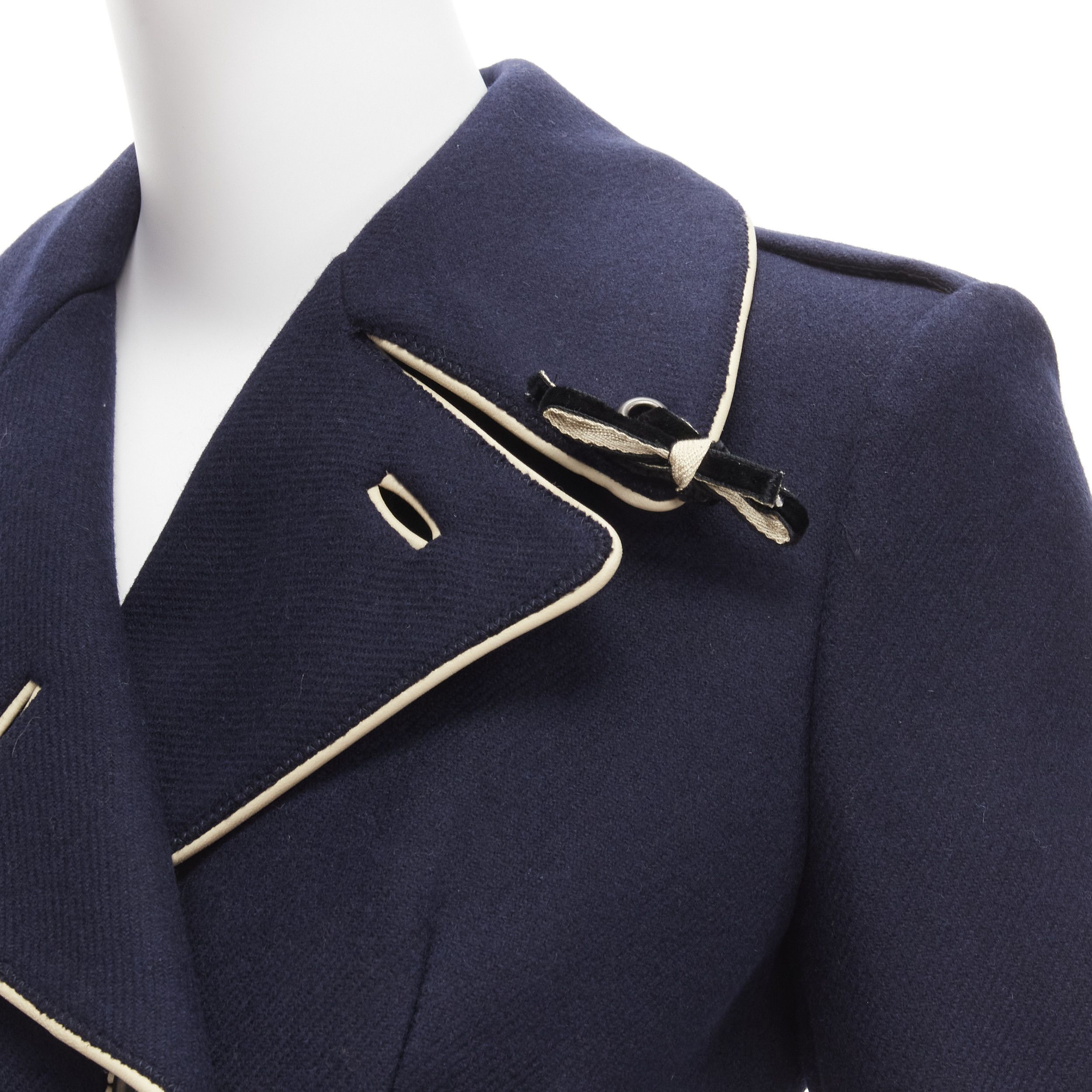 Prada rare PRADA 2004 Look 46 navy blue wool grommet leather trim longline officer coat IT36 XXS Size XS / US 0-2 / IT 36-38 - 8 Thumbnail