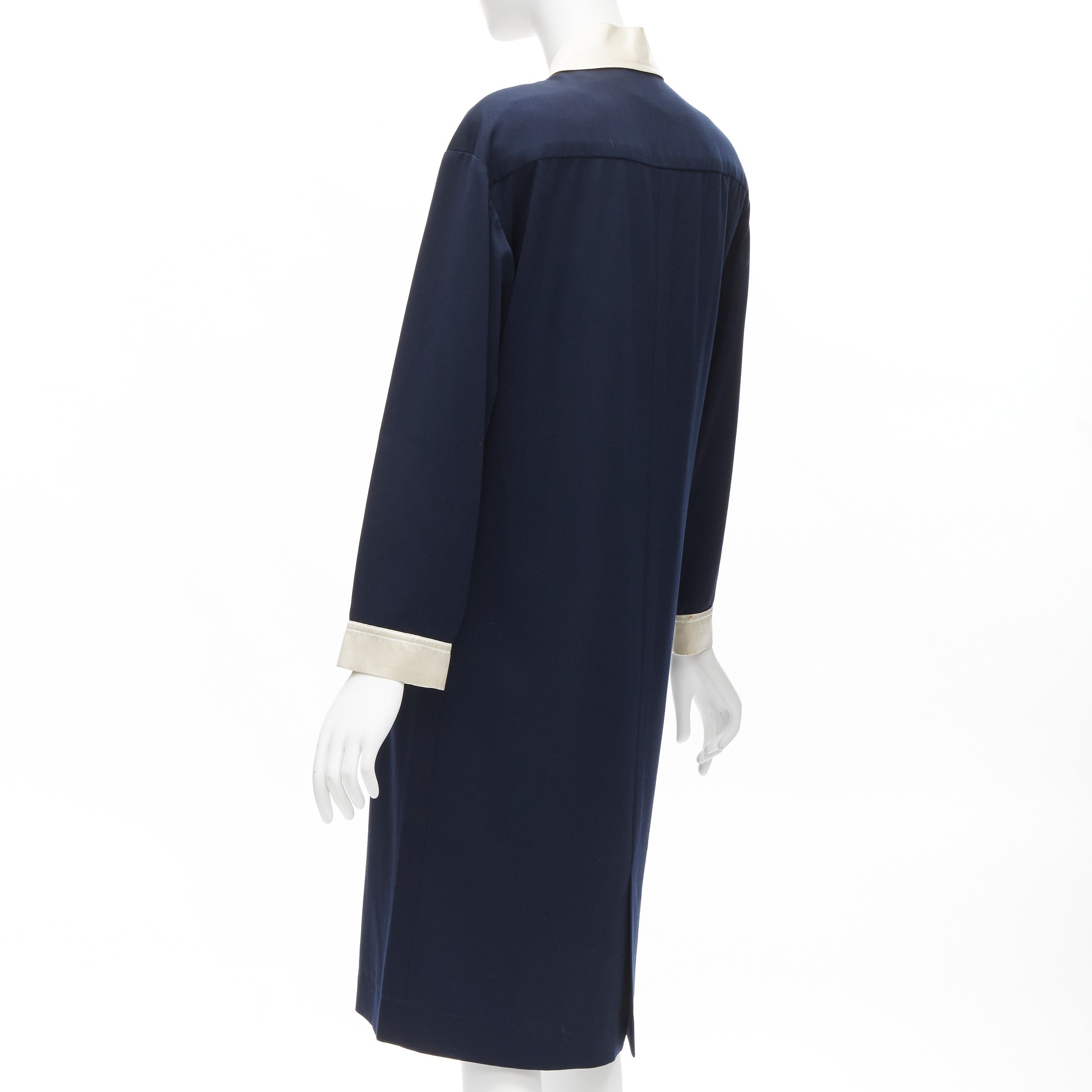 Chanel CHANEL Vintage gold pearl button cream navy two tone wool silk dress FR36 S Size S / US 4 / IT 40 - 6 Thumbnail