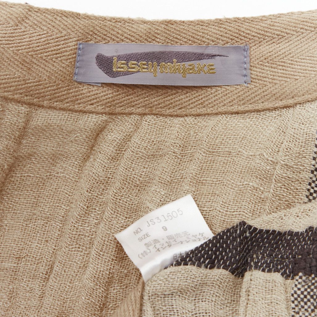 Issey Miyake ISSEY MIYAKE 1980s Vintage beige black check wrap front oversized crinkle coat JP9 Size ONE SIZE - 10 Thumbnail