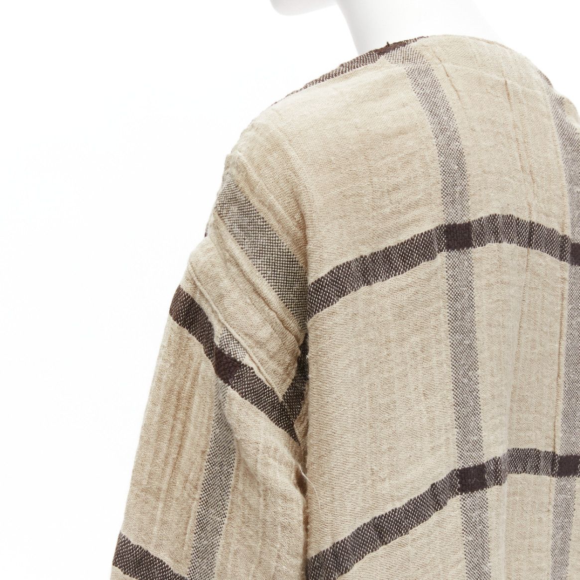 Issey Miyake ISSEY MIYAKE 1980s Vintage beige black check wrap front oversized crinkle coat JP9 Size ONE SIZE - 7 Thumbnail