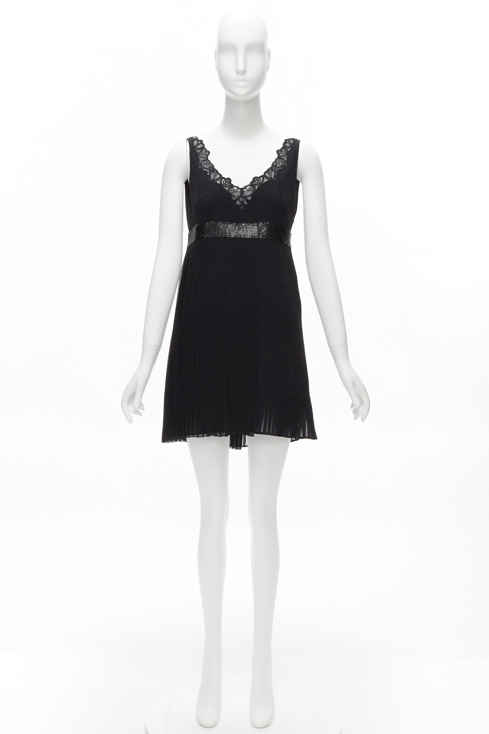 Versace VERSACE 2015 black silk lace V-neck chainmail trim pleated mini dress IT40 S Size S / US 4 / IT 40 - 10 Thumbnail