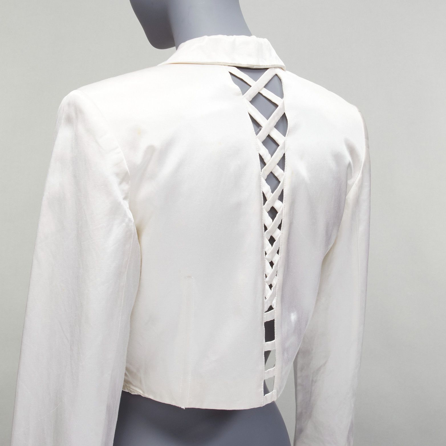 Versus VERSUS GIANNI VERSACE pearl satin lattice lace back cropped blazer jacket IT42 M Size M / US 6-8 / IT 42-44 - 7 Thumbnail