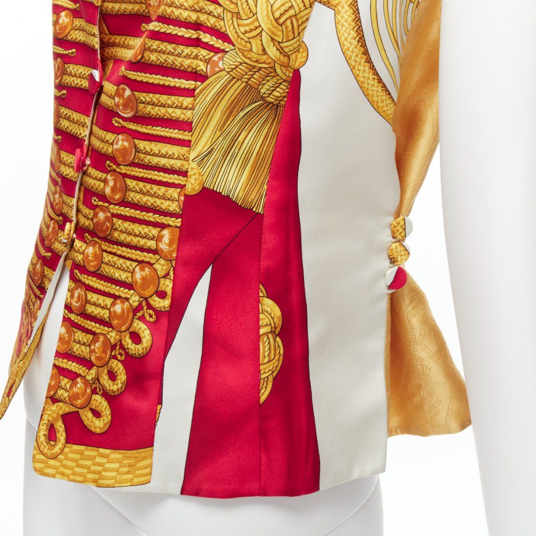 Hermes rare HERMES Vintage Hussar Tromp Loeil print red gold silk buttons waistcoat vest FR40 L Size M / US 6-8 / IT 42-44 - 2 Thumbnail