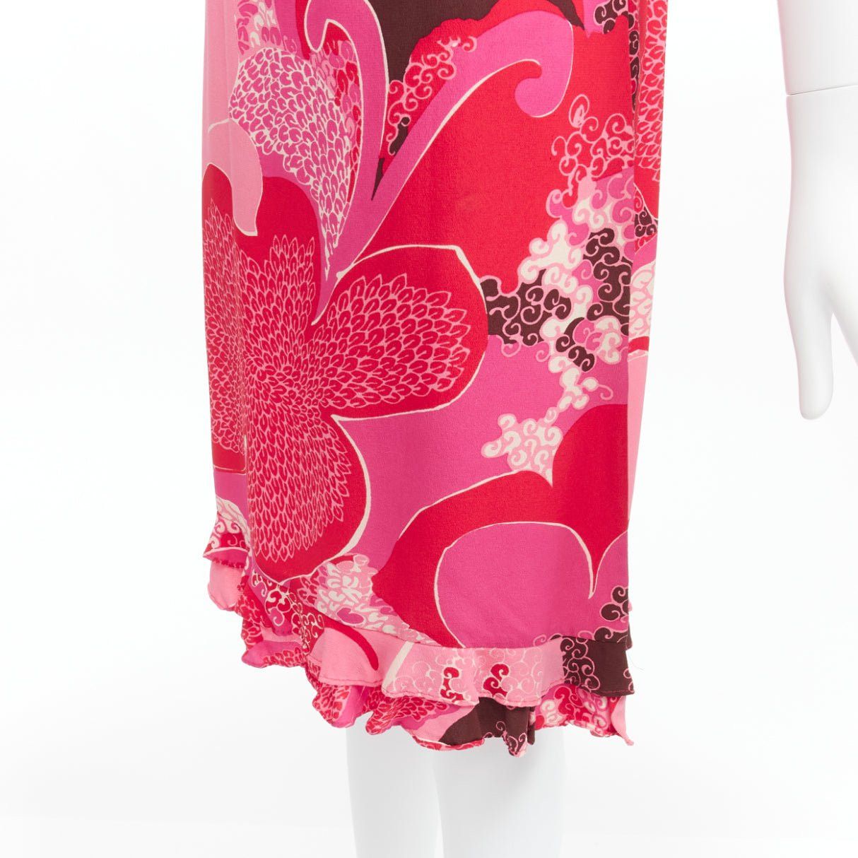 Gucci GUCCI TOM FORD Vintage Runway red pink floral print silk side cutout leather strap dress IT42 M Size M / US 6-8 / IT 42-44 - 7 Thumbnail