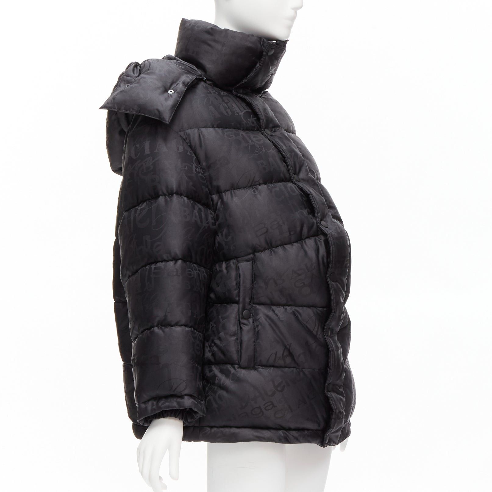 Balenciaga new BALENCIAGA 2019 black all logo jacquard Swing hooded quilted puffer coat FR36 S Size S / US 4 / IT 40 - 3 Thumbnail