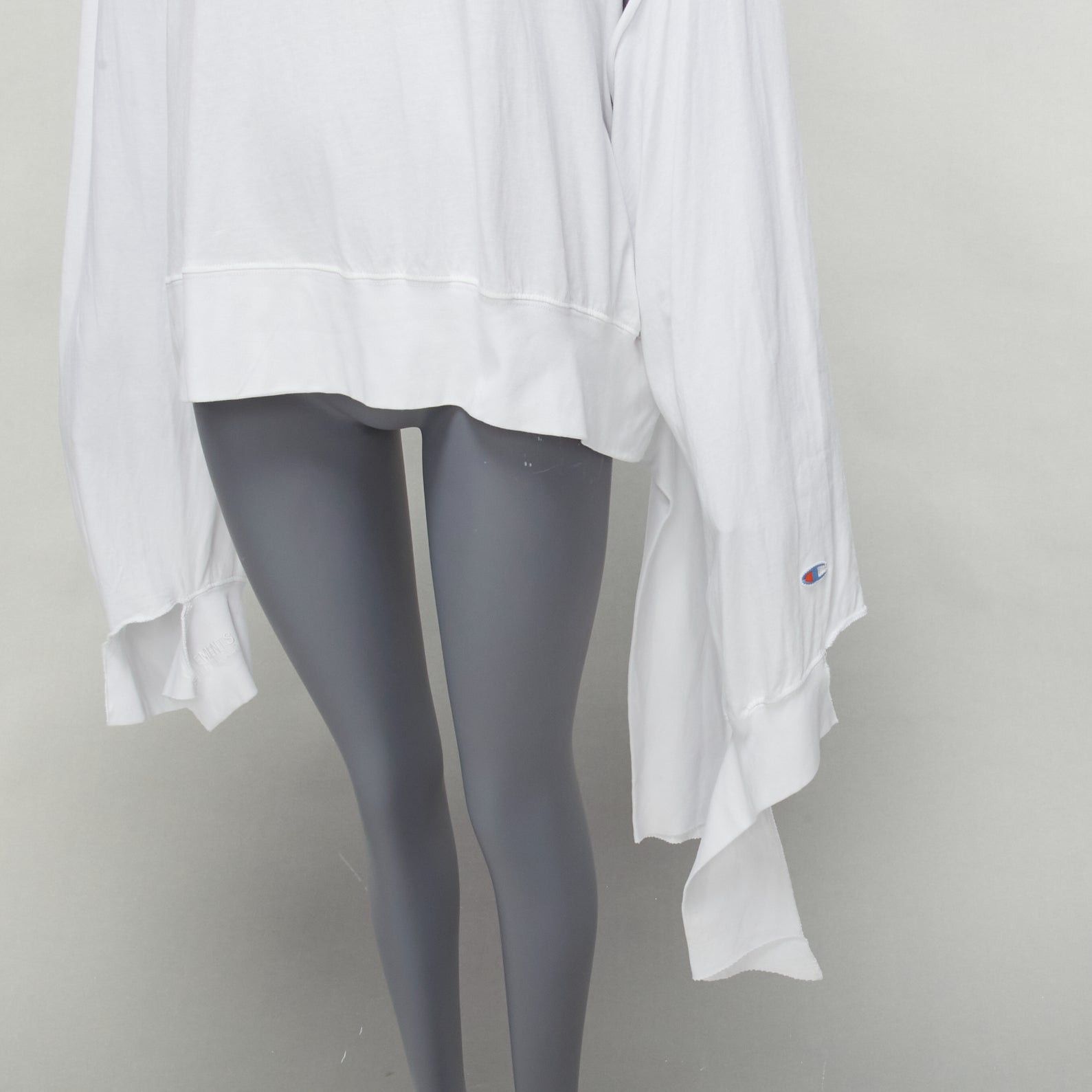 Vetements VETEMENTS CHAMPION white logo tape deconstructed cut out sleeve sweater S Size S / US 4 / IT 40 - 7 Thumbnail