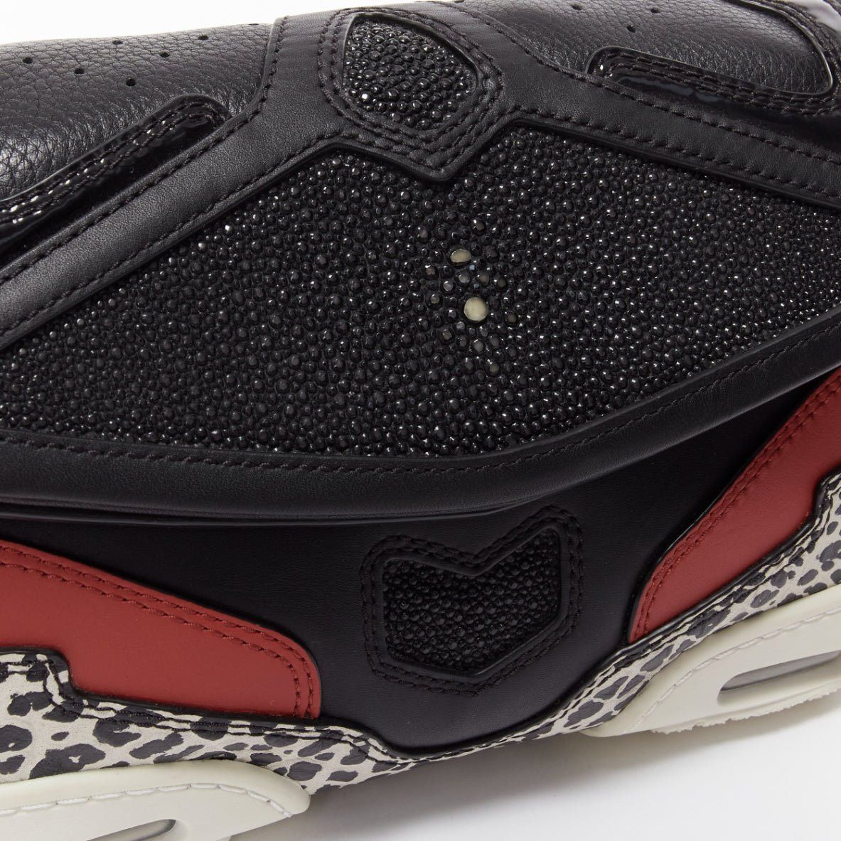 Alexander Wang new ALEXANDER WANG 2015 Runway Sneaker black leather panels clutch bag Size ONE SIZE - 7 Thumbnail