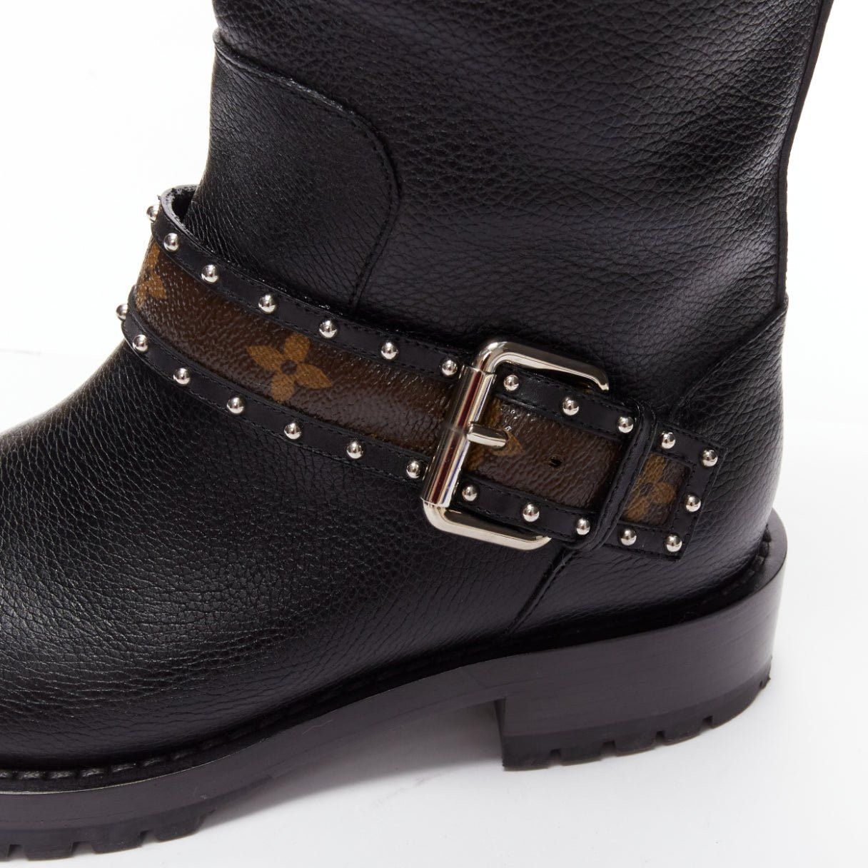 Louis Vuitton LOUIS VUITTON LV monogram top strap pull on motorcycle boots EU37 Size US 7 / IT 37 - 7 Thumbnail