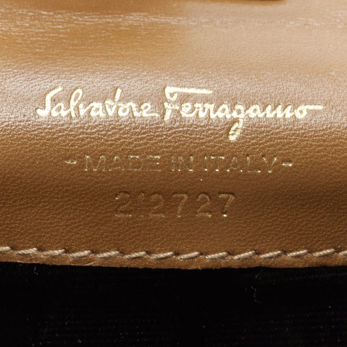 Salvatore Ferragamo SALVATORE FERRAGAMO Vintage Gancini brown gold chain mini waist bag Size ONE SIZE - 10 Thumbnail
