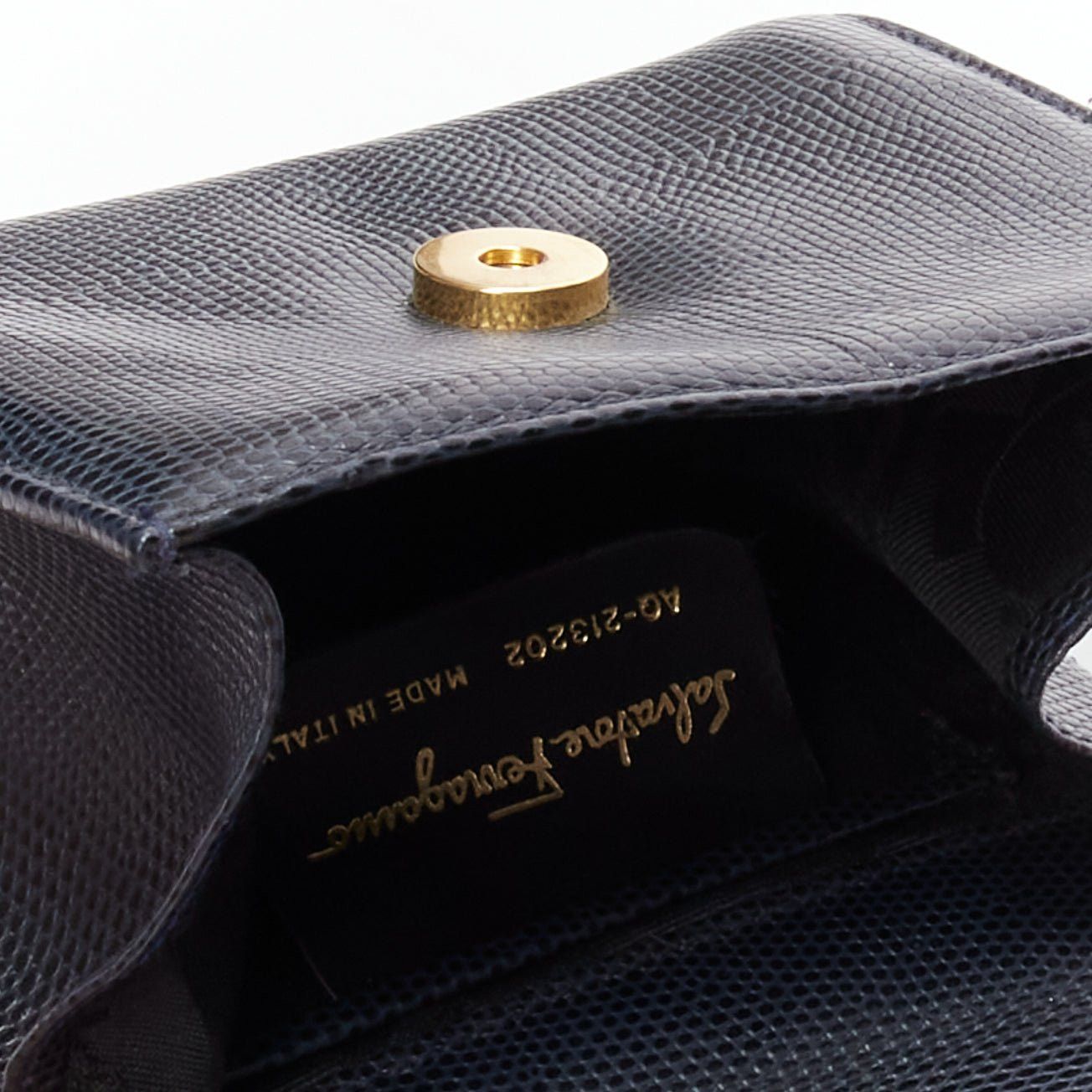 Salvatore Ferragamo SALVATORE FERRAGAMO Vara Bow black scaled leather gold chain shoulder waist bag Size ONE SIZE - 9 Thumbnail