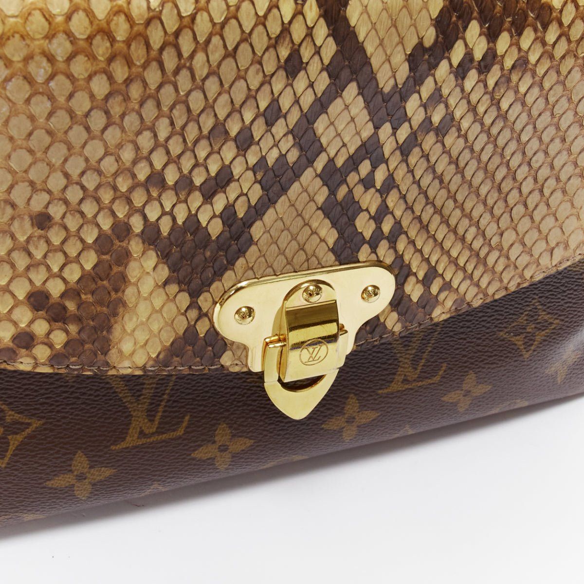 Louis Vuitton LOUIS VUITTON Saint Placide brown monogram scaled leather flap bag Size ONE SIZE - 7 Thumbnail
