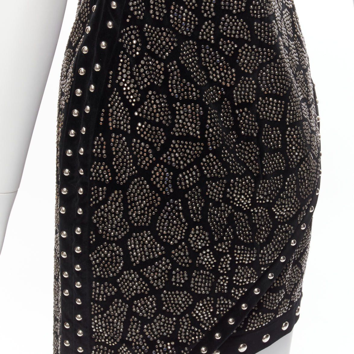 Balmain BALMAIN Olivier Rousteing 2017 silver studded bead embellished black velvet one shoulder dress L Size M / US 6-8 / IT 42-44 - 8 Thumbnail