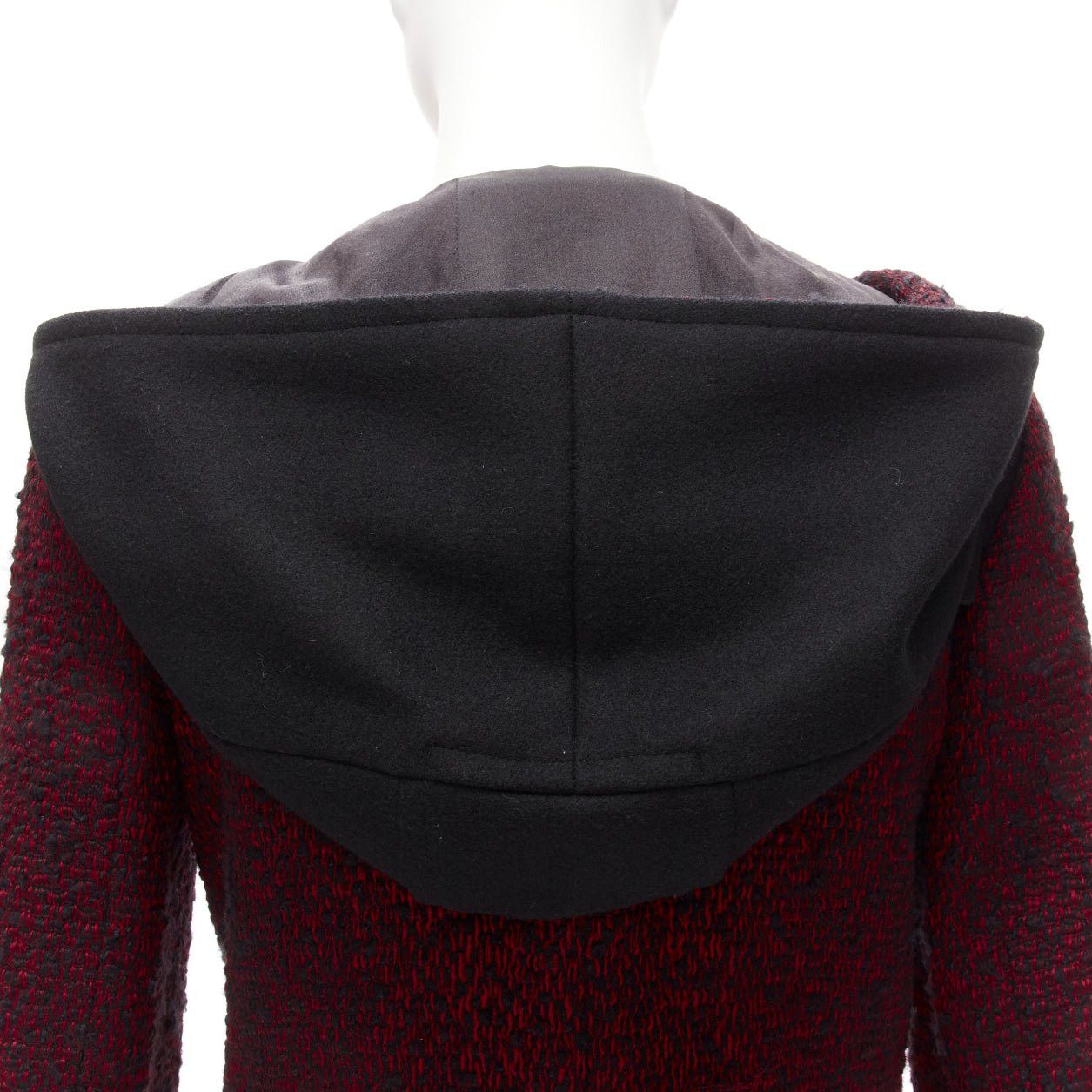 Chanel CHANEL 11A Runway red black wool tweed CC logo toggle button duffel coat FR36 S Size S / US 4 / IT 40 - 8 Thumbnail