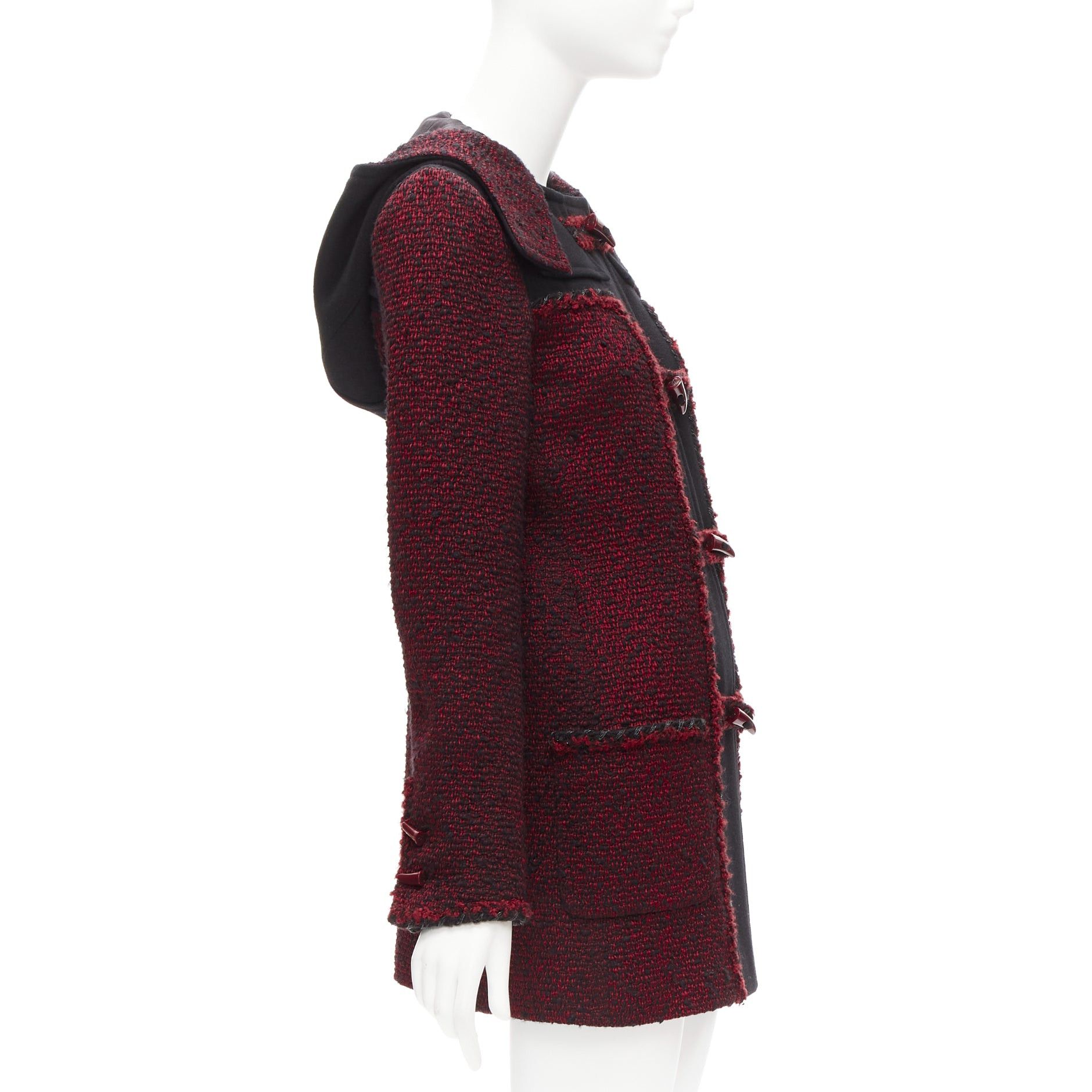 Chanel CHANEL 11A Runway red black wool tweed CC logo toggle button duffel coat FR36 S Size S / US 4 / IT 40 - 5 Thumbnail