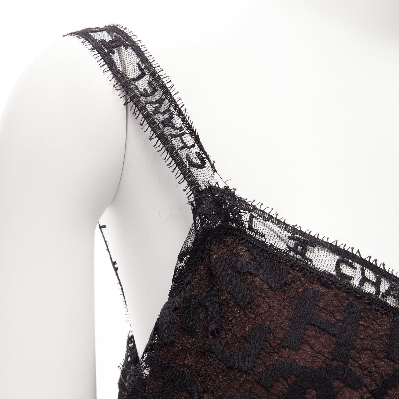 Chanel rare CHANEL 98A Karl Lagerfeld Runway Vintage black CC logo lace cami skirt set FR40 L Size M / US 6-8 / IT 42-44 - 7 Thumbnail