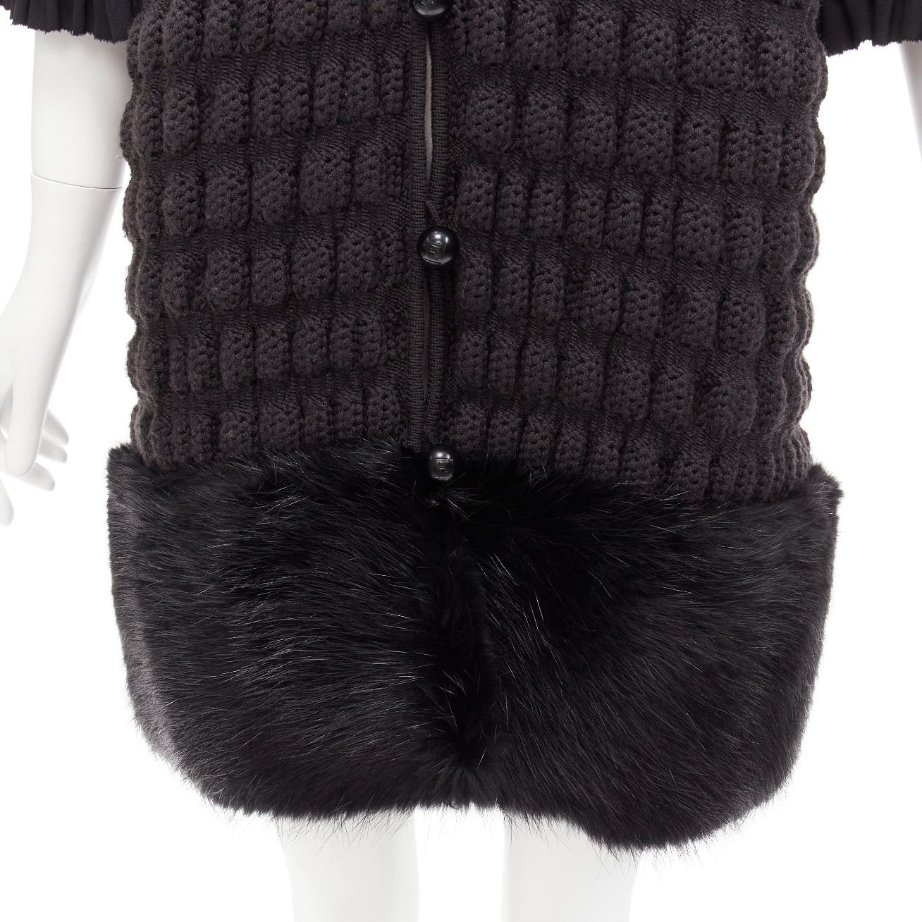 Fendi FENDI black fur panel virgin wool crochet chunky knit bell coat IT40 S Size S / US 4 / IT 40 - 8 Thumbnail
