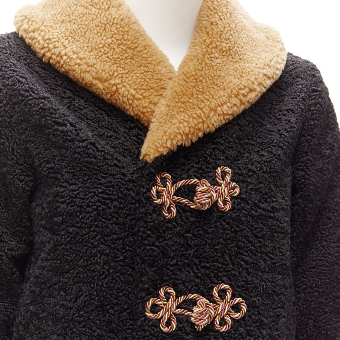 Gucci GUCCI KIDS black beige anchor knots faux shearling Teddy coat 8Y Size XS / US 0-2 / IT 36-38 - 8 Thumbnail
