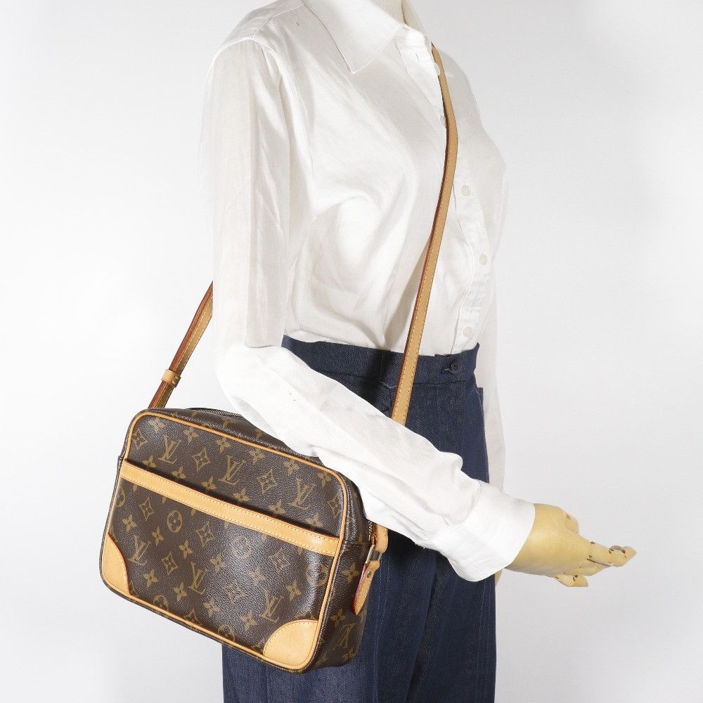 Louis Vuitton Louis Vuitton Louis Vuitton Trocadero 27 Monogram Shoulder Bag Canvas Shoulder Bag M51274 DUTY FREE for USA Size ONE SIZE - 16 Thumbnail