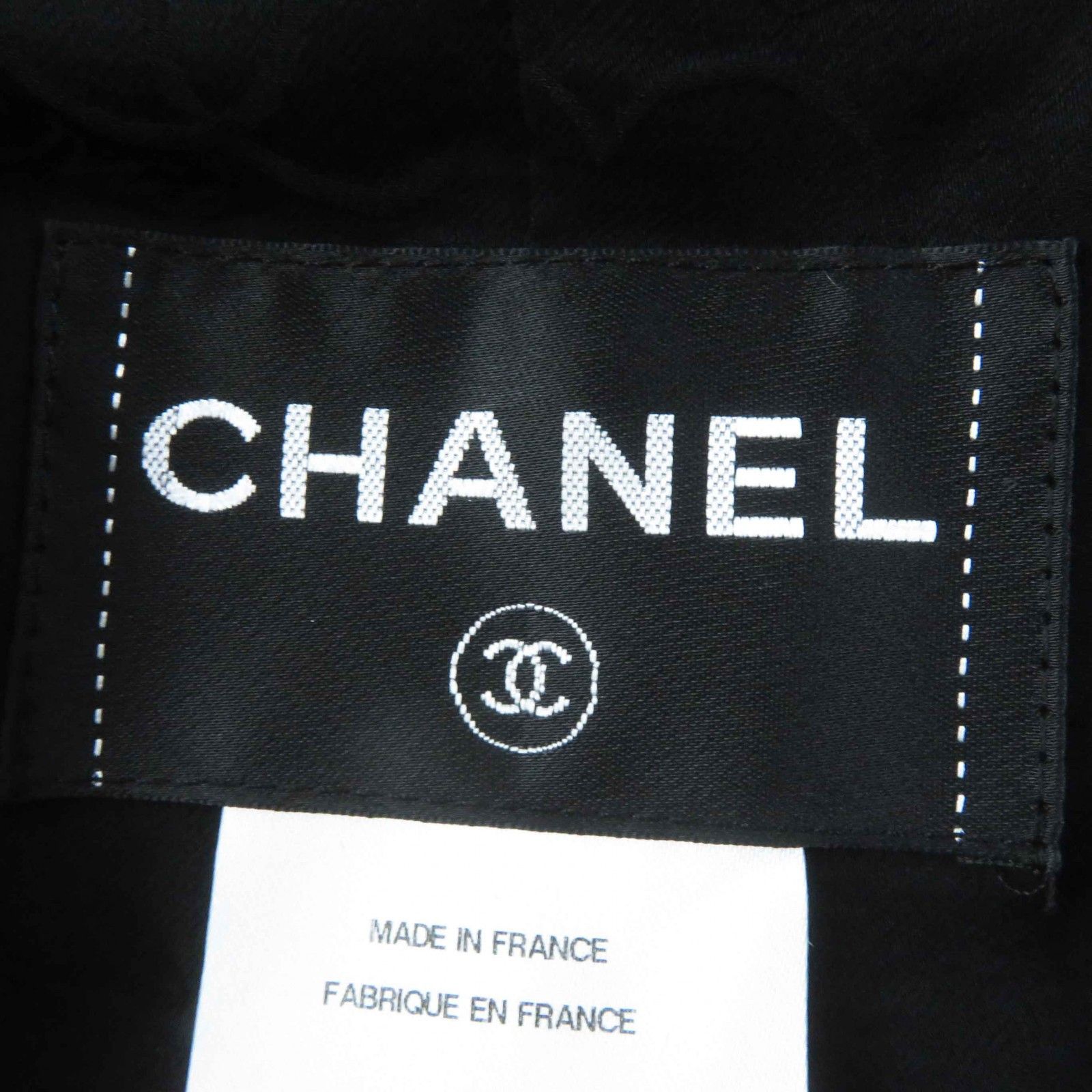 Chanel Chanel Chanel COCO Button with Plate Setup Others Suits DUTY FREE for USA Size ONE SIZE - 11 Thumbnail