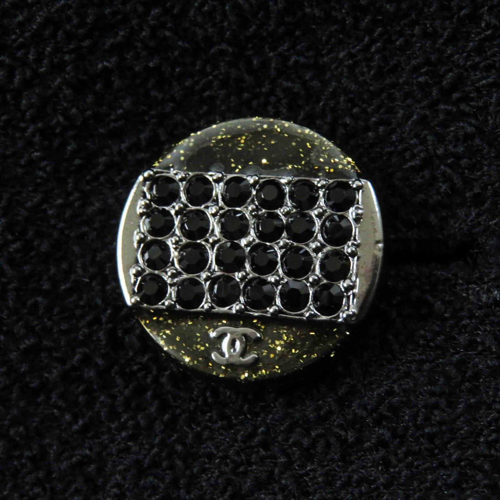 Chanel Chanel Chanel COCO Button with Plate Setup Others Suits DUTY FREE for USA Size ONE SIZE - 10 Thumbnail
