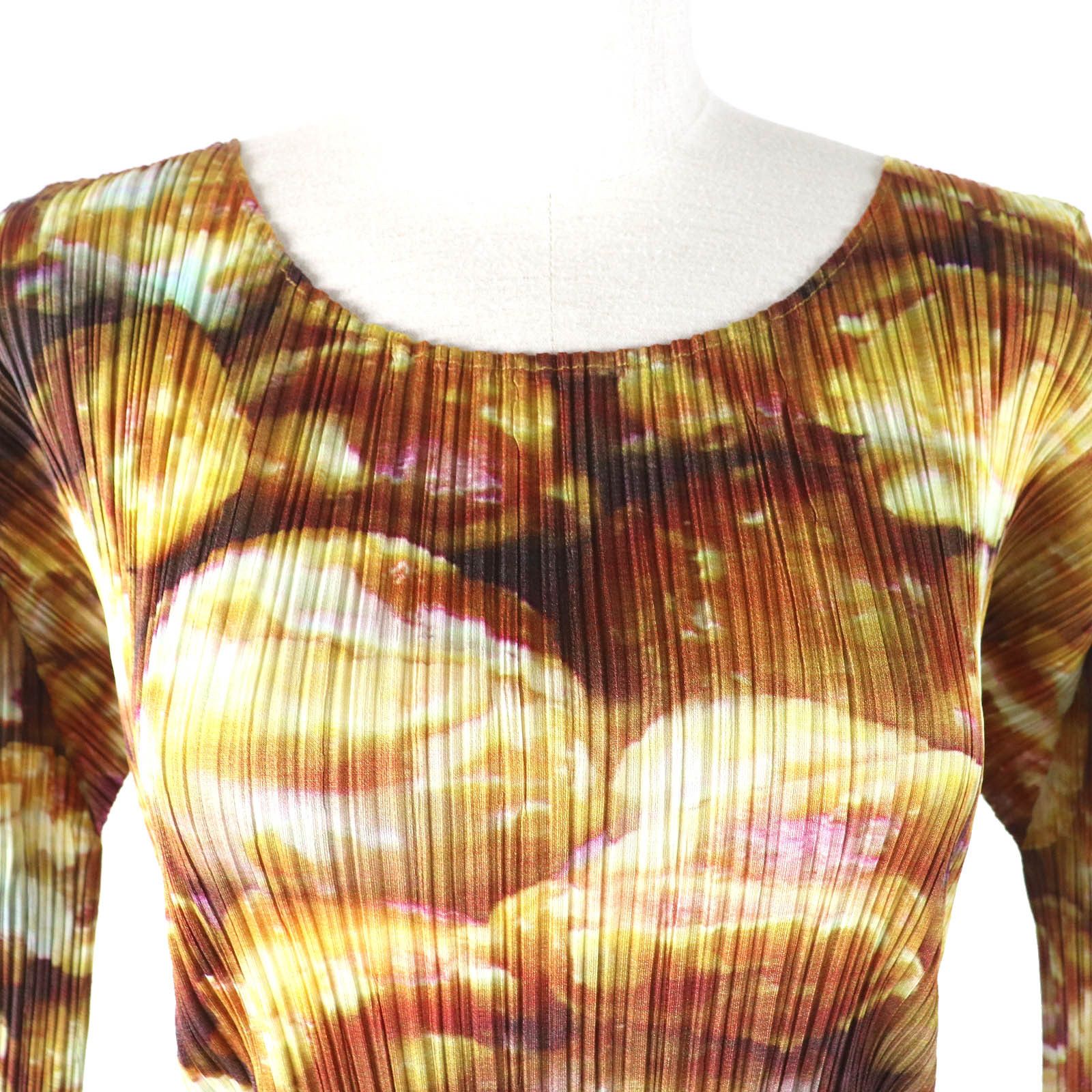 Issey Miyake Issey Miyake PLEATS PLEASE Popcorn Pattern T-shirt Miniskirt Set Others Tops PP83-JK552/PP83-JG555 DUTY FREE for USA Size ONE SIZE - 4 Thumbnail