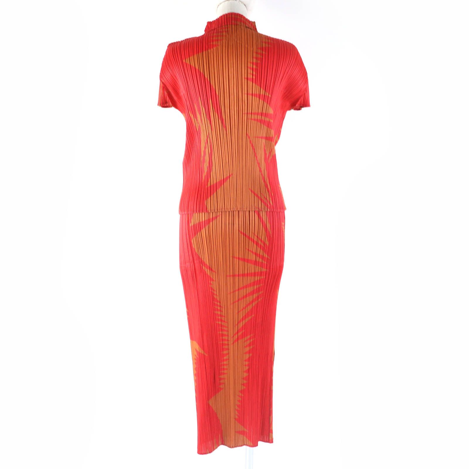 Issey Miyake Issey Miyake PLEATS PLEASE Two-Piece Set Polyester Set Others Suits DUTY FREE for USA Size ONE SIZE - 3 Thumbnail