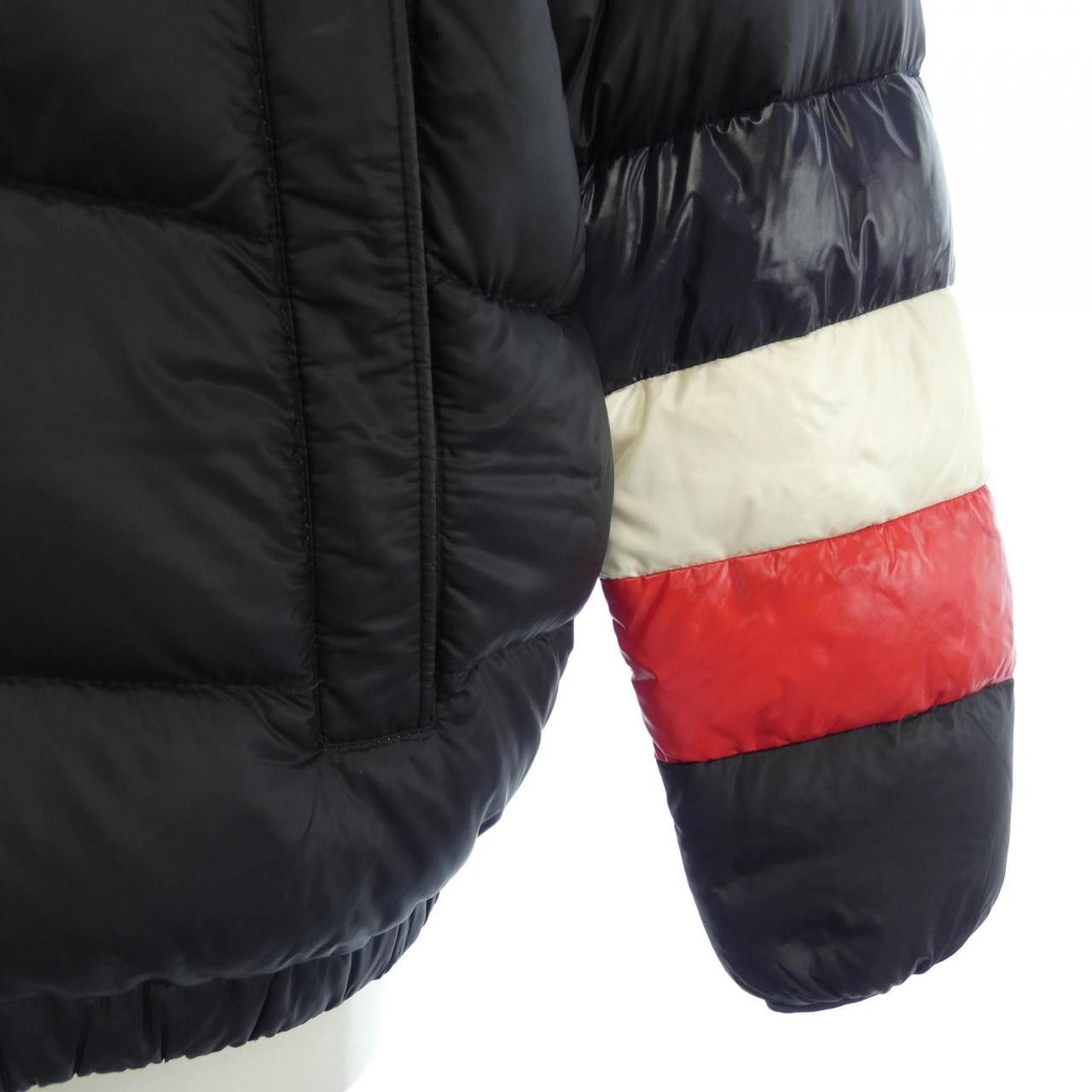 Moncler Moncler Moncler WILLM Down Jacket Others Outerwear WILLM DUTY FREE for USA Size ONE SIZE - 8 Thumbnail