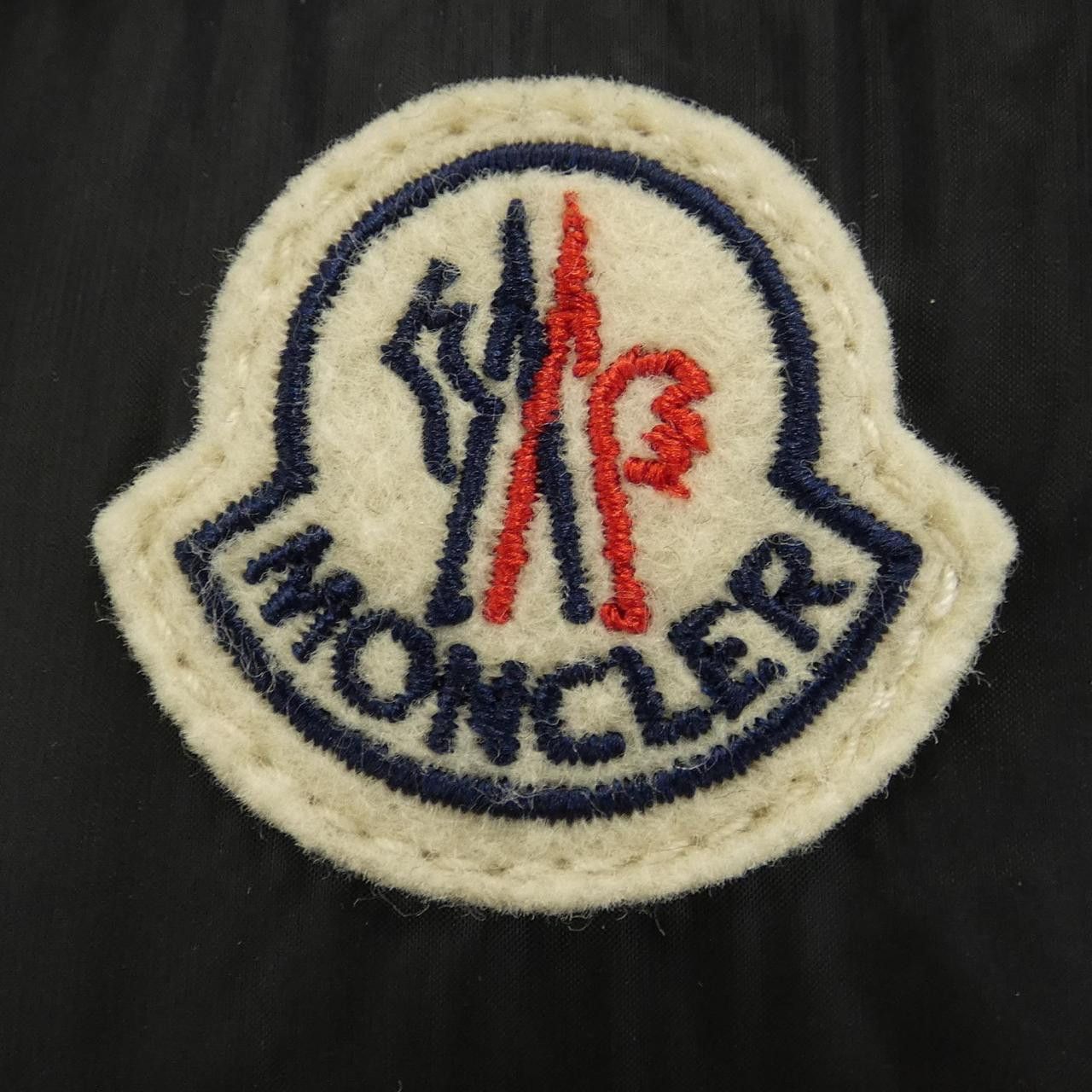 Moncler Moncler Moncler WILLM Down Jacket Others Outerwear WILLM DUTY FREE for USA Size ONE SIZE - 9 Thumbnail