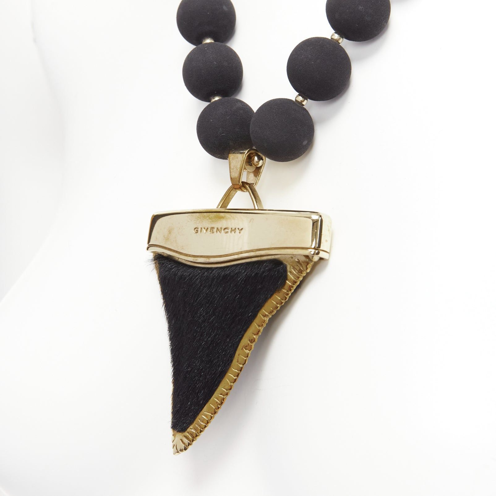 Givenchy rare GIVENCHY Riccardo Tisci black pony hair shark tooth velvet ball necklace Size ONE SIZE - 2 Thumbnail