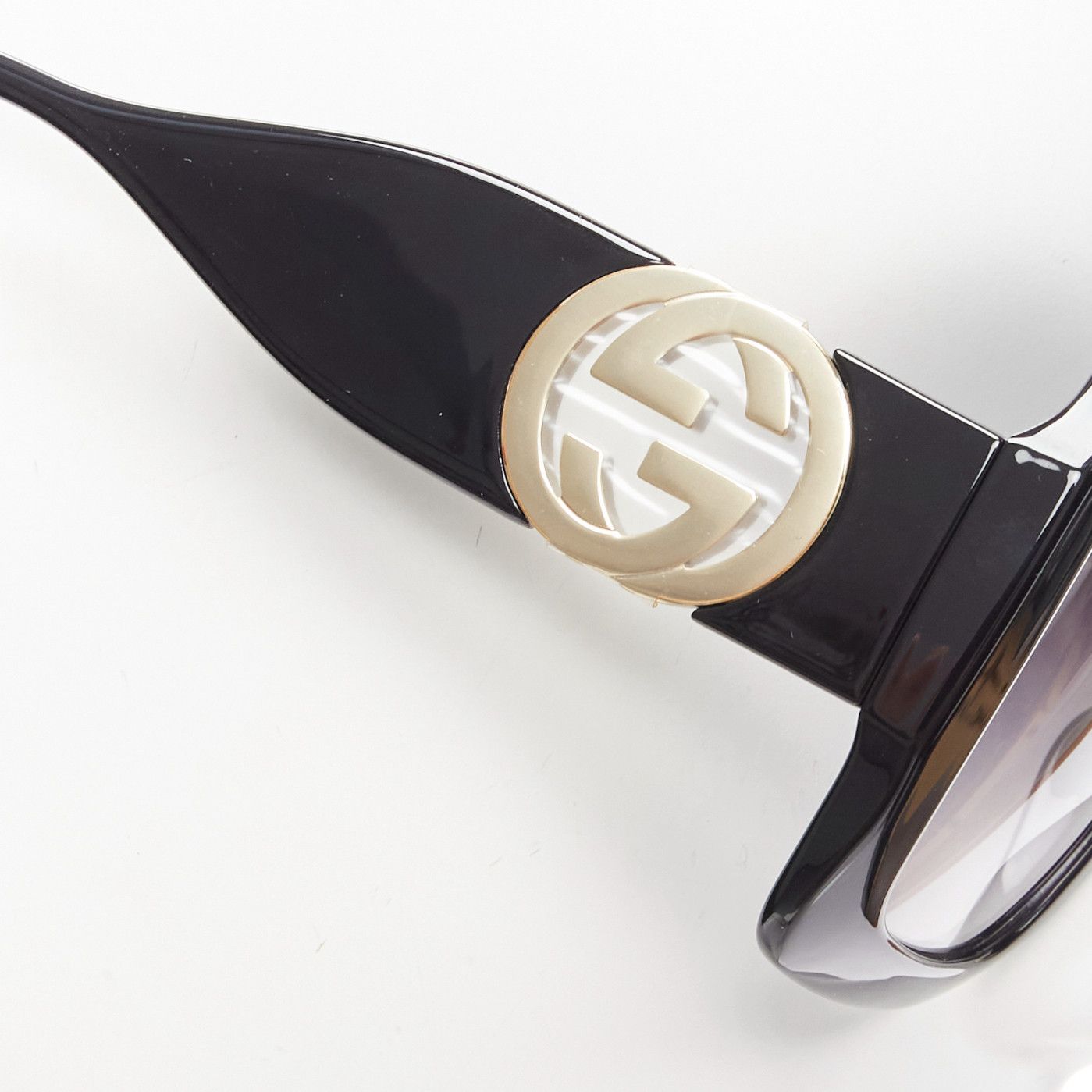 Gucci GUCCI Alessandro Michele GG1022S black gold GG logo oversized sunglasses Size ONE SIZE - 6 Thumbnail