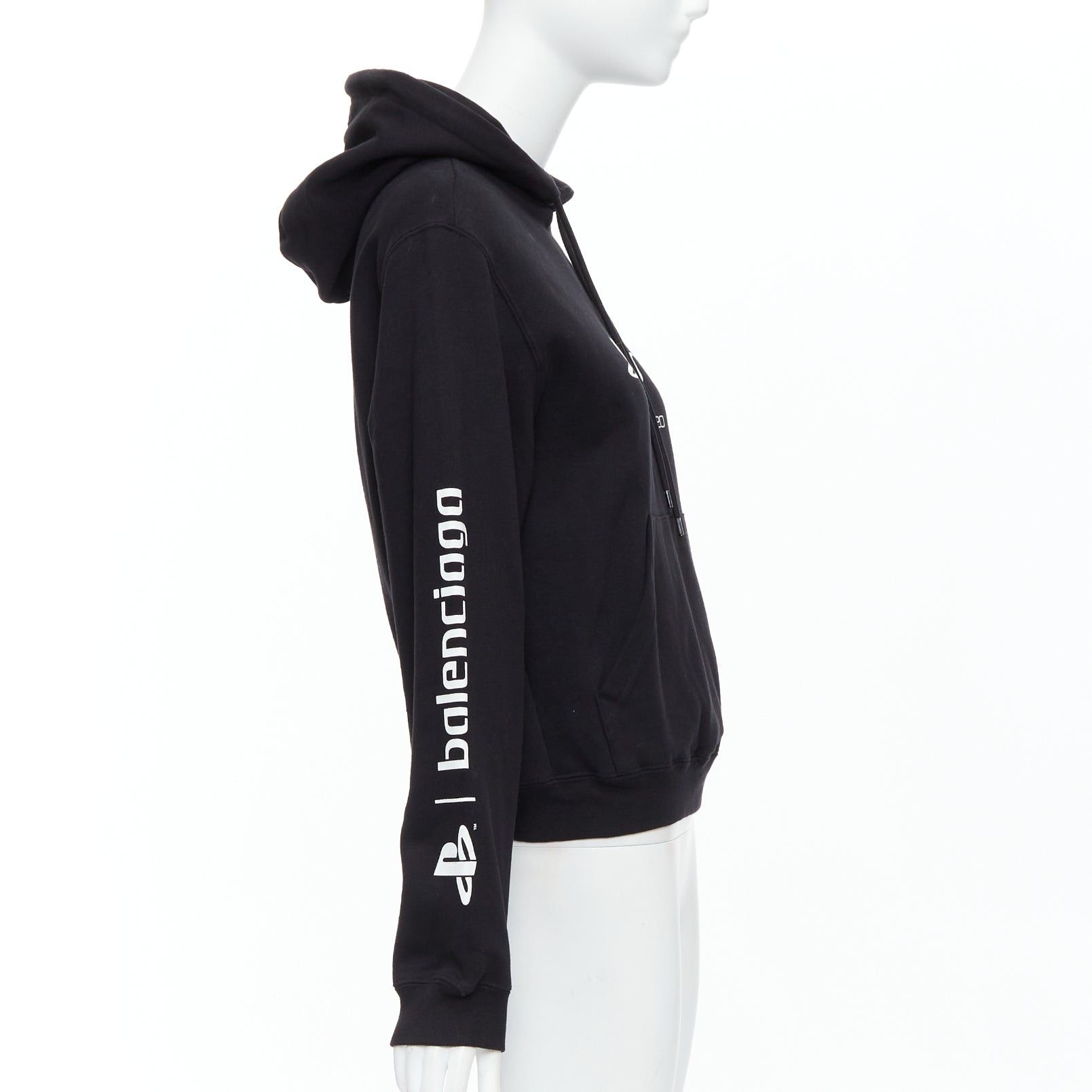 Balenciaga BALENCIAGA Demna 2021 black cotton PS5 logo fitted cropped hoodie M Size M / US 6-8 / IT 42-44 - 4 Thumbnail