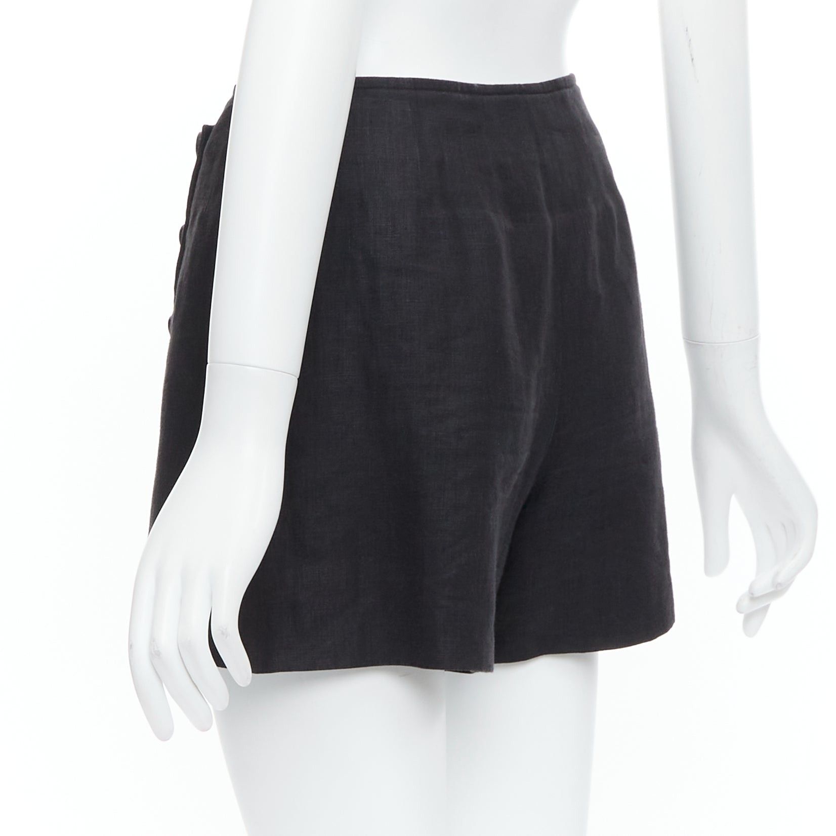 Chanel rare CHANEL 94P Vintage black linen gold CC logo buttons sailor shorts FR36 S Size 27" / US 4 / IT 40 - 6 Thumbnail