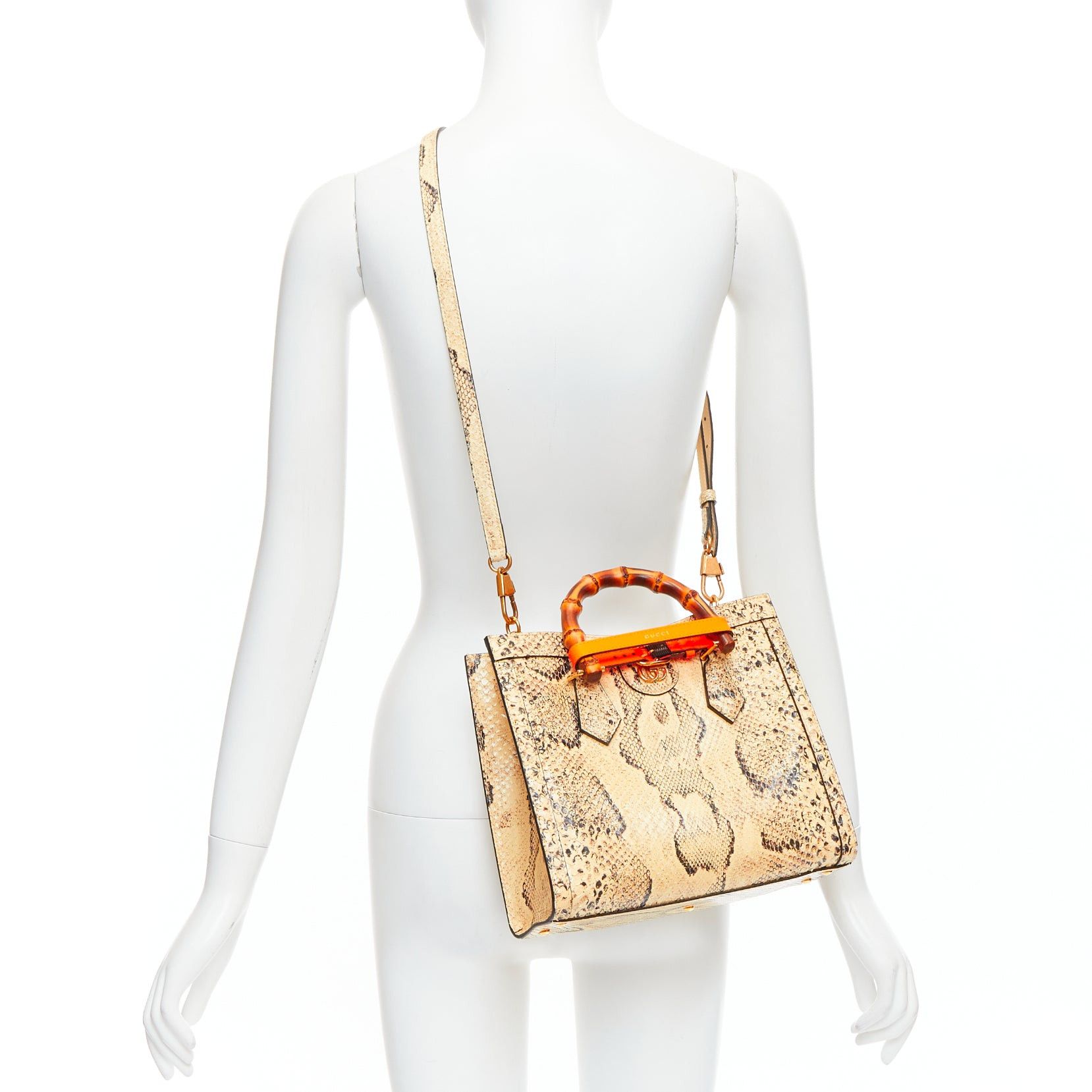 Gucci GUCCI Diana NM Small bamboo handle scaled leather crossbody bag Size ONE SIZE - 2 Thumbnail