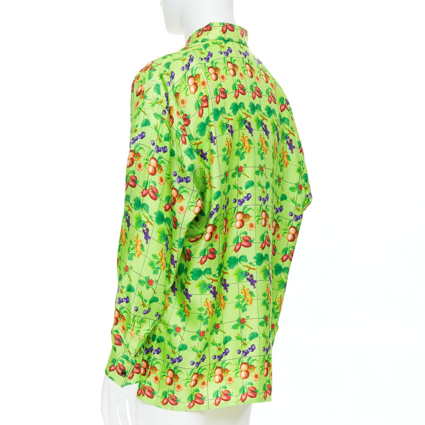 Versace GIANNI VERSACE 1990's Vintage neon green fruit print silk shirt IT48 M Size US M / EU 48-50 / 2 - 6 Thumbnail