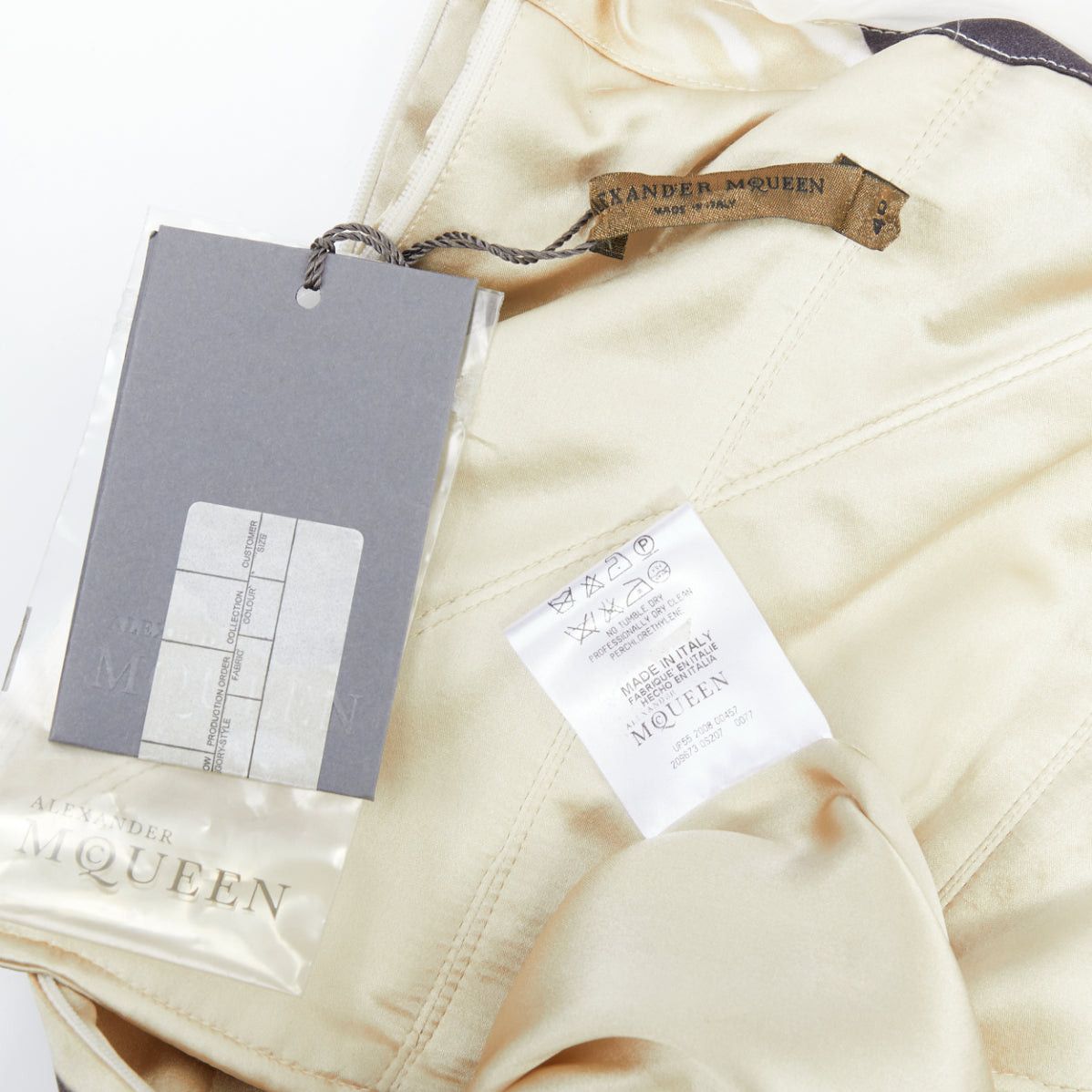Alexander McQueen rare ALEXANDER MCQUEEN 2008 God Save The Queen Elizabeth strapless dress IT40 S Size S / US 4 / IT 40 - 11 Thumbnail