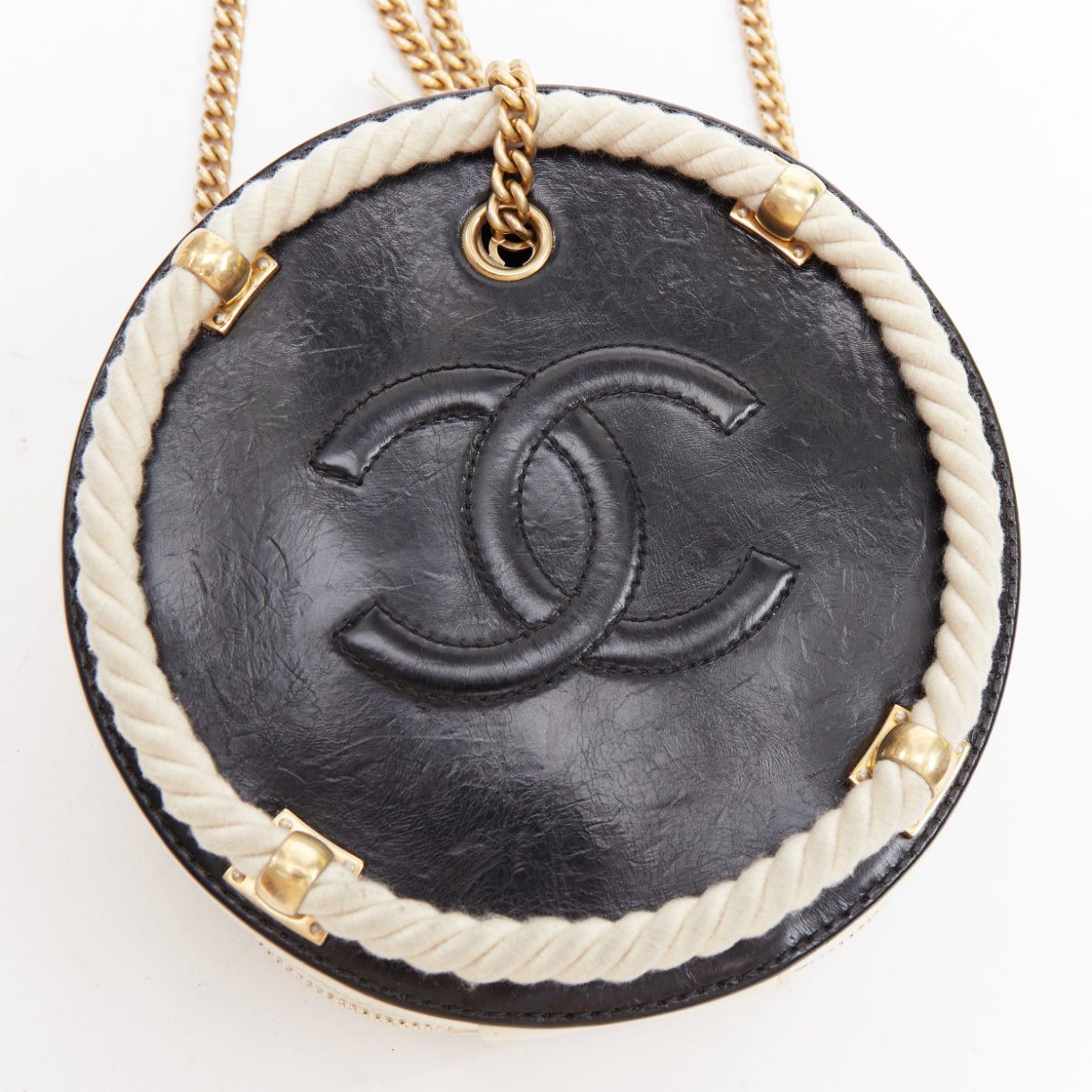 Chanel CHANEL 2019 Limited Edition En Vogue Round black cream leather crossbody bag Size ONE SIZE - 7 Thumbnail
